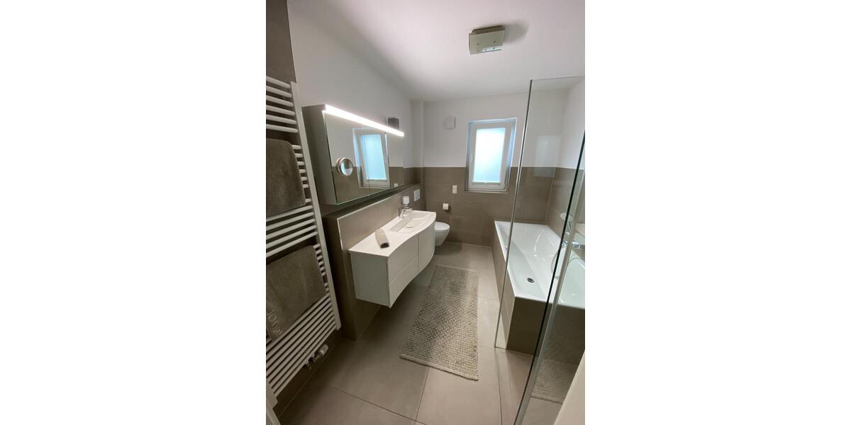 Terrassenwohnung Bad Friedrichshall - 4.5 Zimmer, 112 m&sup2;, 550.000&euro; | Angebot:25943105