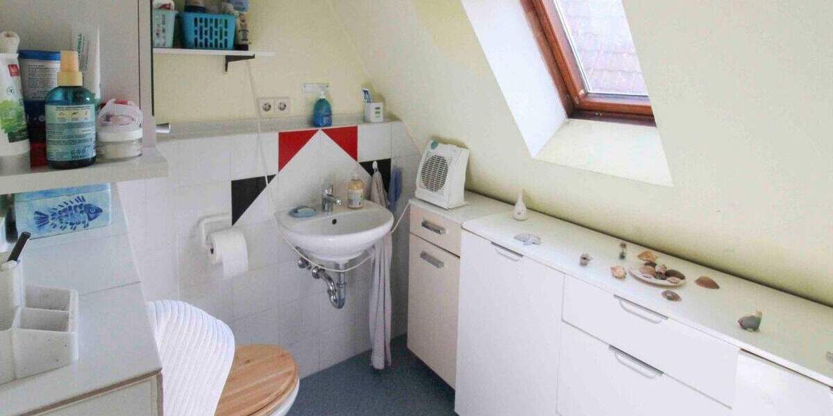 Einfamilienhaus Eppingen - 5 Zimmer, 100 m&sup2;, 249.000&euro; | Angebot:25712609