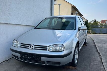 VW Golf 234.000 km 900 &euro; Leimen 69181