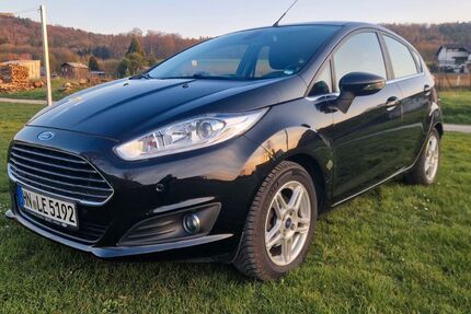 Ford Fiesta 78.000 km 7.000 &euro; Erlenbach 74235