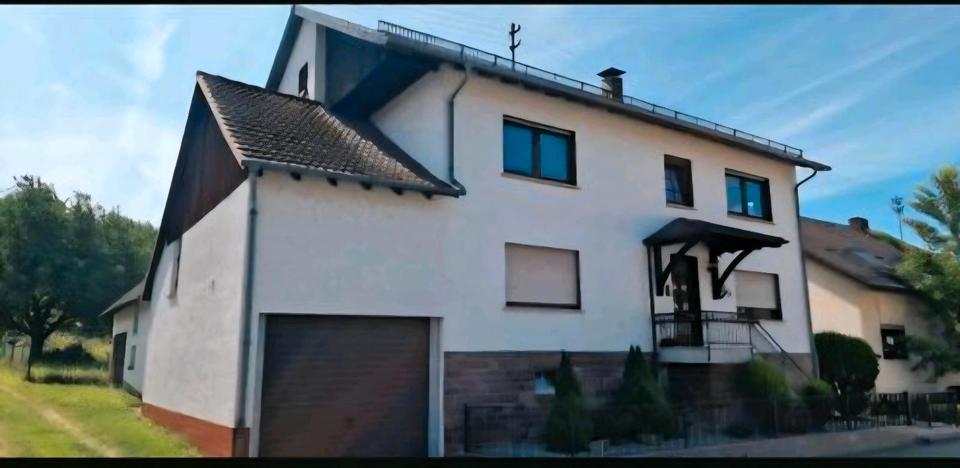 Mehrfamilienhaus, Wohnhaus Neckargemünd - 10 Zimmer, 195 m&sup2;, 480.000&euro; | Angebot:25510337