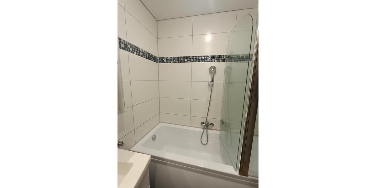 Etagenwohnung Eisingen - 3 Zimmer, 88 m&sup2;, 295.000&euro; | Angebot:25408187