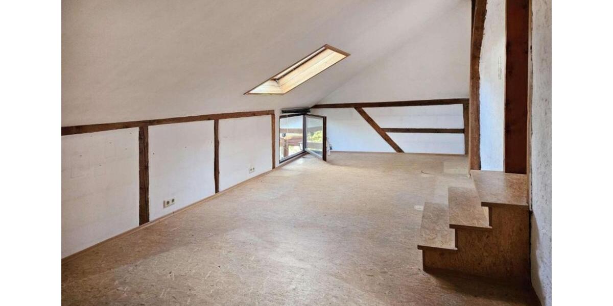 Einfamilienhaus Wiesloch - 7 Zimmer, 150 m&sup2;, 290.000&euro; | Angebot:25803476