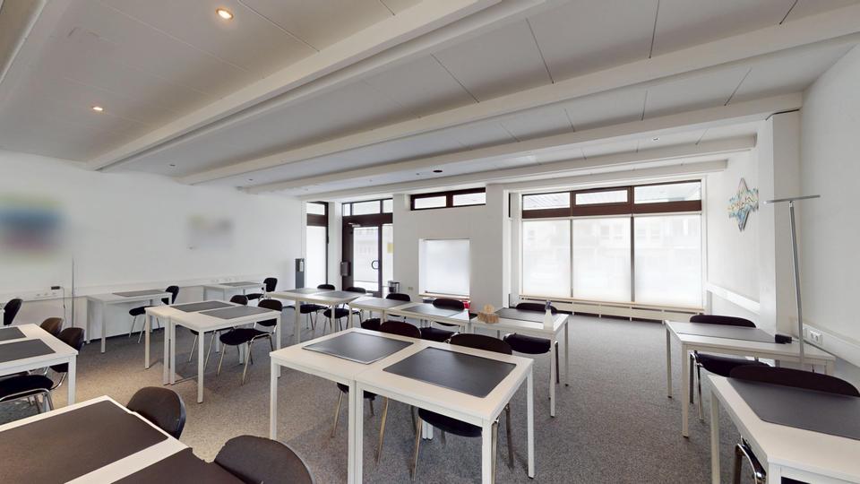 Gewerbeobjekt Sersheim - 1.200&euro; | Angebot:24774902