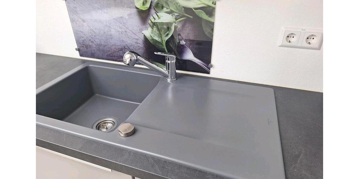 Dachgeschoßwohnung Oedheim - 4 Zimmer, 105 m&sup2;, 1.600&euro; | Angebot:24554516