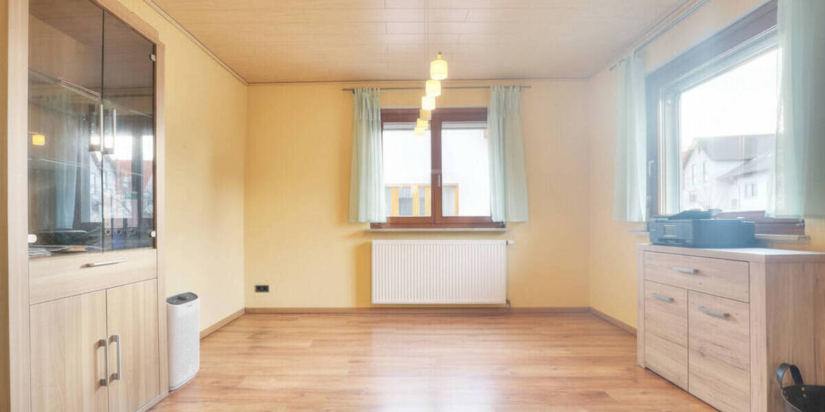 Einfamilienhaus Weinsberg - 4 Zimmer, 90 m&sup2;, 360.000&euro; | Angebot:26408390