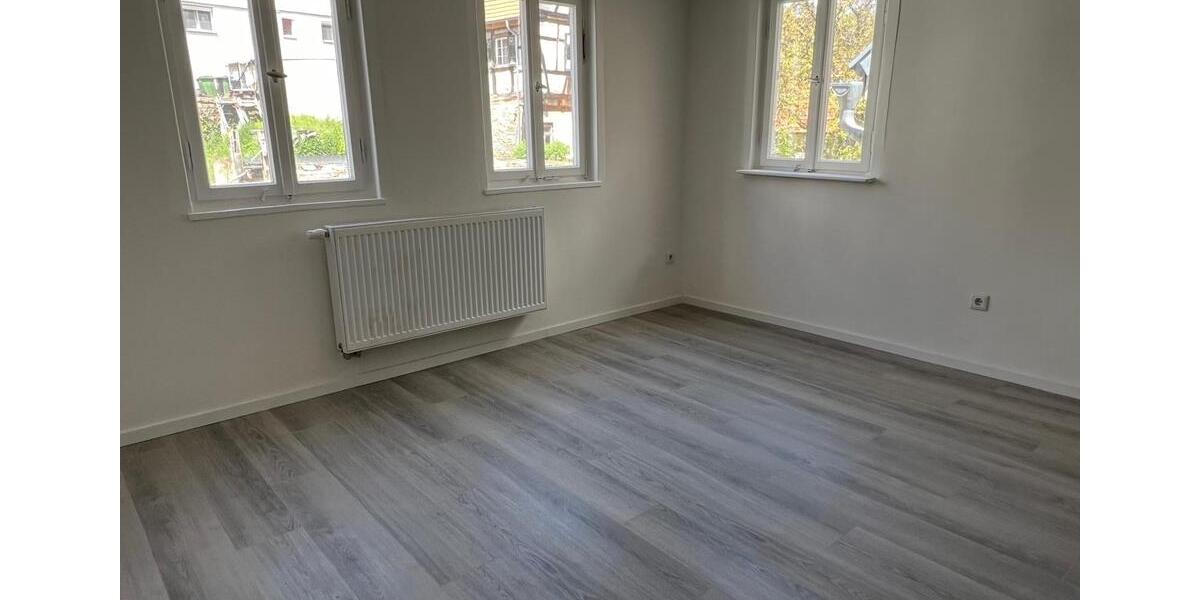Etagenwohnung Mühlacker - 3 Zimmer, 53 m&sup2;, 800&euro; | Angebot:25237186