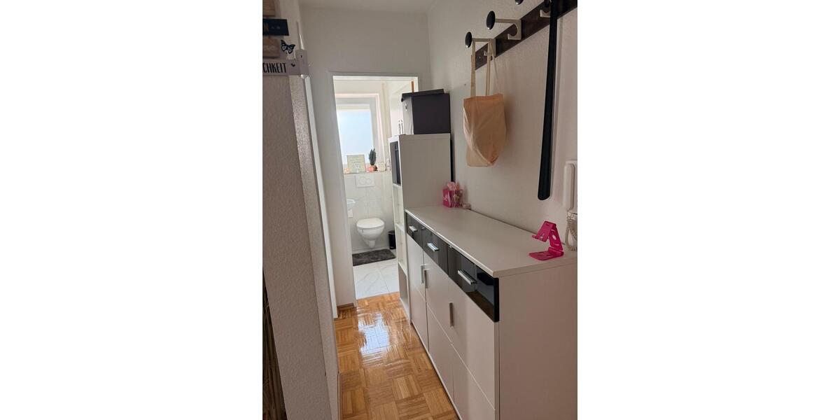 Etagenwohnung Oberderdingen - 3 Zimmer, 76 m&sup2;, 1.250&euro; | Angebot:25853869