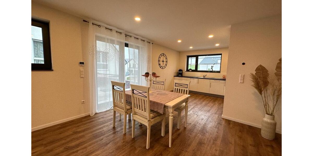 Etagenwohnung Bad Friedrichshall - 3 Zimmer, 95 m&sup2;, 1.625&euro; | Angebot:11254435