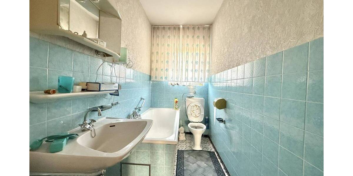 Einfamilienhaus Oberderdingen Flehingen - 9 Zimmer, 290 m&sup2;, 349.000&euro; | Angebot:25916682