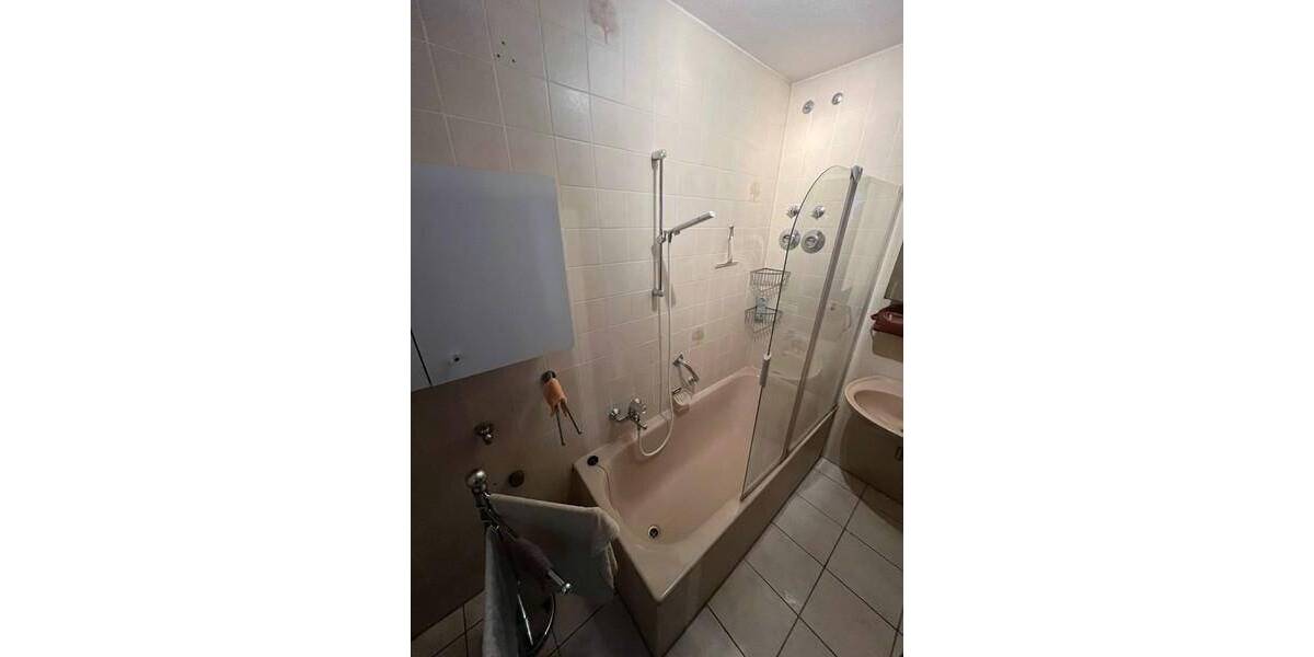 Etagenwohnung Sinsheim - 4 Zimmer, 91 m&sup2;, 319.000&euro; | Angebot:25684689