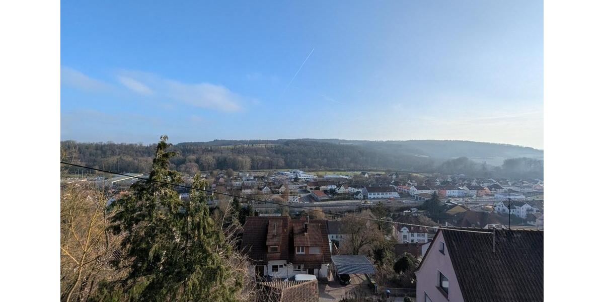 Etagenwohnung Mühlacker - 4 Zimmer, 123 m&sup2;, 1.730&euro; | Angebot:24664890