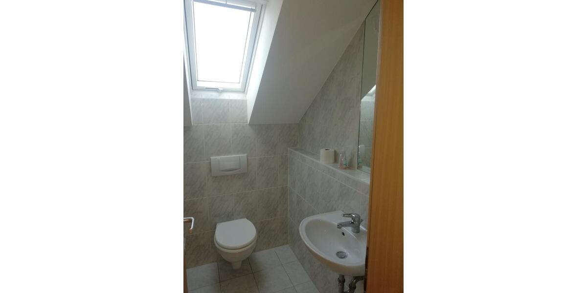 Dachgeschoßwohnung Mühlhausen - 4 Zimmer, 106 m&sup2;, 1.350&euro; | Angebot:25262535