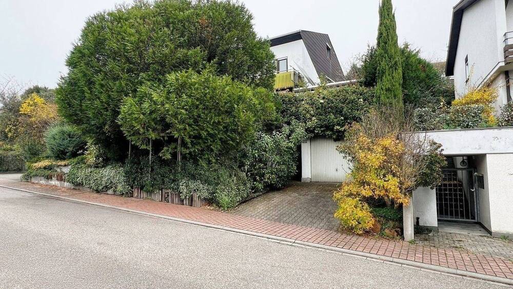 Doppelhaushälfte Leimen - 7 Zimmer, 207 m&sup2;, 699.000&euro; | Angebot:25706294