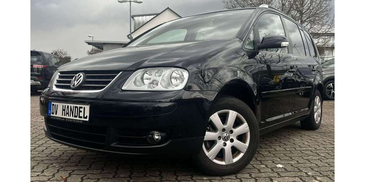VW Touran 277.000 km 4.999 &euro; Forst 76694