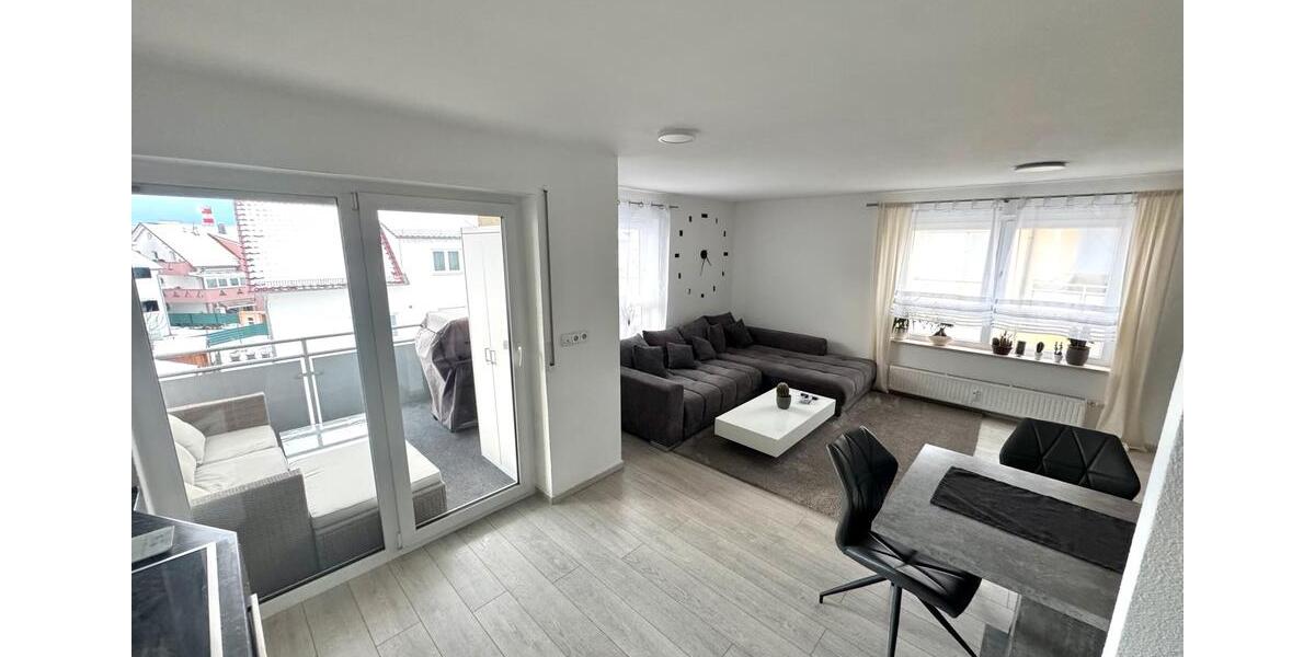 Etagenwohnung Bad Friedrichshall - 3 Zimmer, 76 m&sup2;, 1.305&euro; | Angebot:25795447