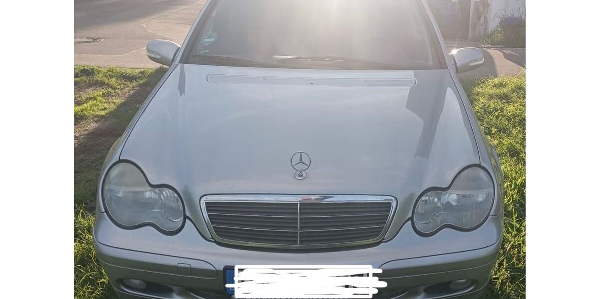 Mercedes-Benz C 200 263.000 km 1.100 &euro; Leingarten 74211