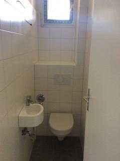 Etagenwohnung Bruchsal - 5 Zimmer, 140 m&sup2;, 1.233&euro; | Angebot:25881292