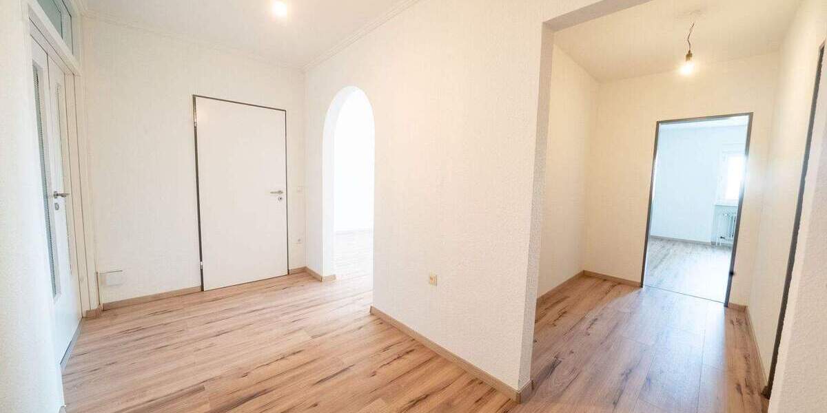 Etagenwohnung Bretten - 3 Zimmer, 89 m&sup2;, 365.000&euro; | Angebot:25879243