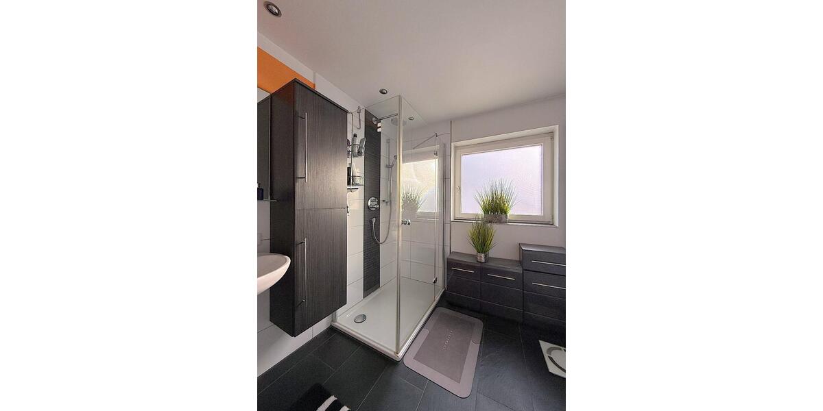 Doppelhaushälfte Gundelsheim - 4.5 Zimmer, 124 m&sup2;, 449.000&euro; | Angebot:26040105