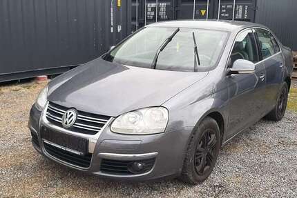 VW Jetta 157.000 km 1.890 &euro; Vaihingen an der Enz 71665