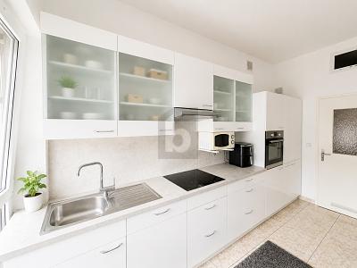 CAMPUSNÄHE: HOHE DECKEN & EBK INKL - Etagenwohnung Heilbronn | Angebot:27075047