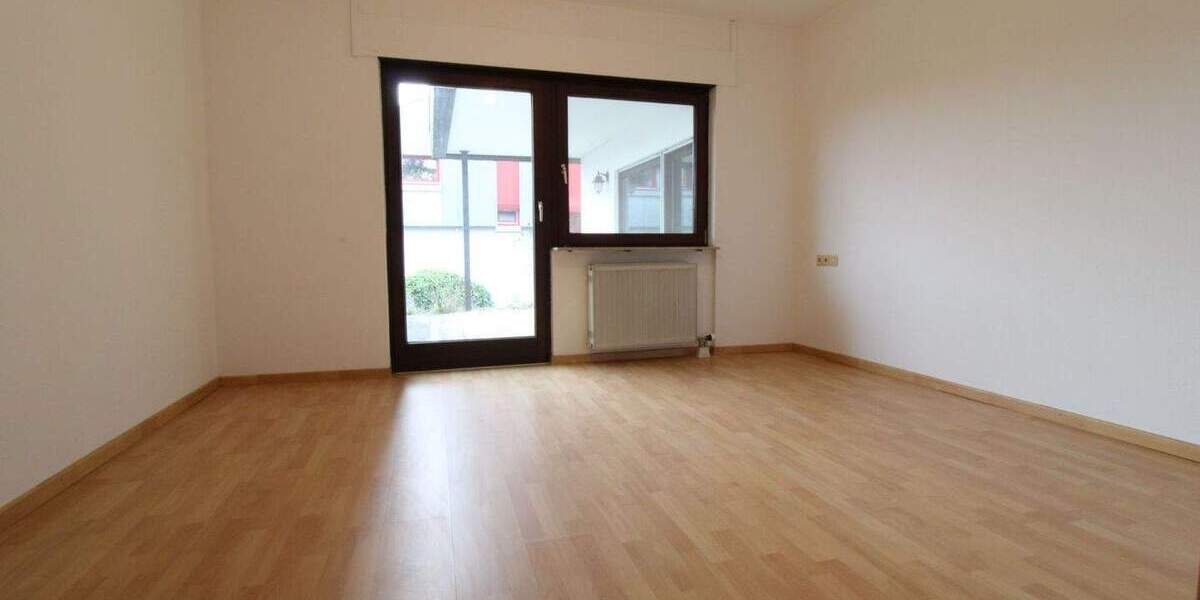 Bungalow Mühlacker Dürrmenz - 6 Zimmer, 162 m&sup2;, 549.000&euro; | Angebot:25684366