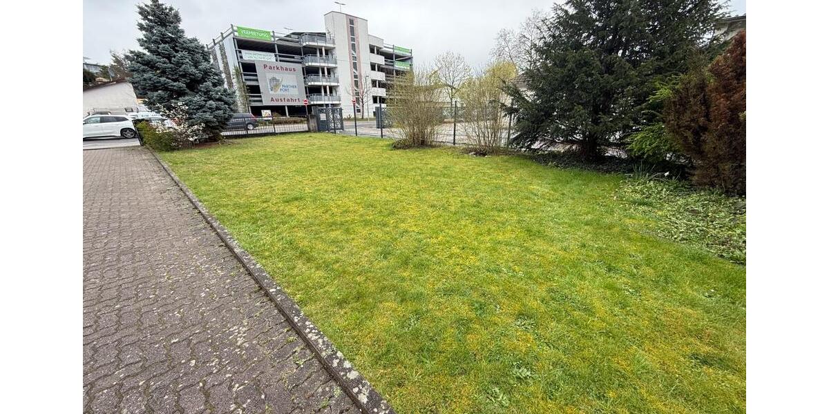 Etagenwohnung Walldorf - 5 Zimmer, 168 m&sup2;, 2.200&euro; | Angebot:25959869