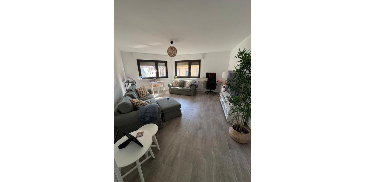 Etagenwohnung Bruchsal - 2 Zimmer, 66 m&sup2;, 900&euro; | Angebot:25282931