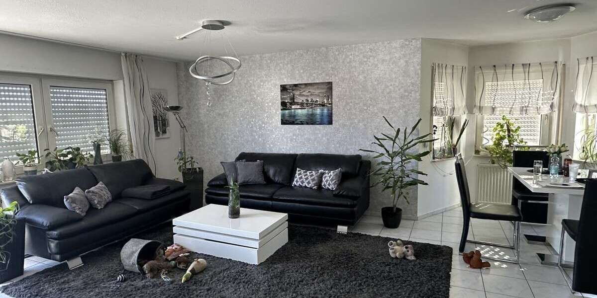 Wohnung zum Mieten in Schwaigern Niederhofen 825 € 98 m² - Etagenwohnung Schwaigern / Niederhofen Niederhofen | Angebot:27283787