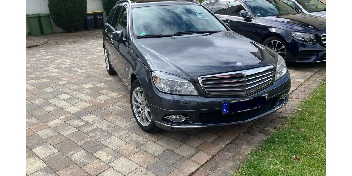 Mercedes-Benz C 200 174.000 km 7.500 &euro; Knittlingen 75438