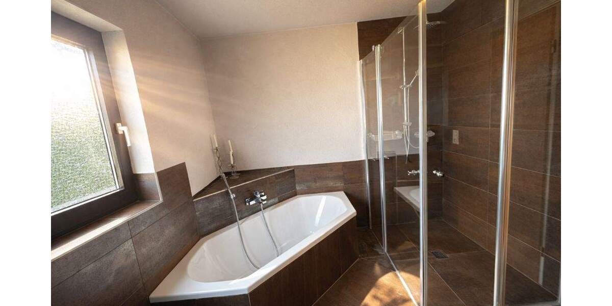 Einfamilienhaus Sinsheim / Hasselbach Hasselbach - 7 Zimmer, 266 m&sup2;, 479.000&euro; | Angebot:25693243