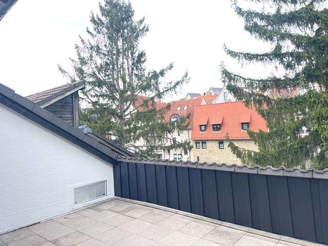 Etagenwohnung Wiesloch - 4.5 Zimmer, 145 m&sup2;, 1.300&euro; | Angebot:25894638