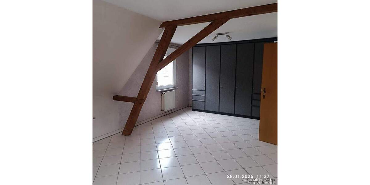 Doppelhaushälfte Sulzfeld - 5 Zimmer, 152 m&sup2;, 275.500&euro; | Angebot:25725586