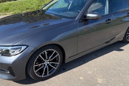 BMW 320 93.149 km 25.900 &euro; Gundelsheim 74831