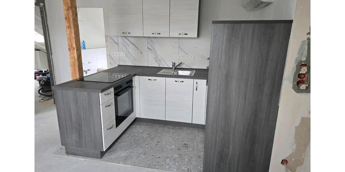 Dachgeschoßwohnung Östringen - 3 Zimmer, 68 m&sup2;, 900&euro; | Angebot:25402470