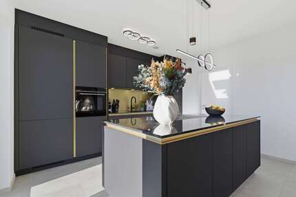 Haus Neulingen - 5 Zimmer, 159 m&sup2;, 740.000&euro; | Angebot:25789898