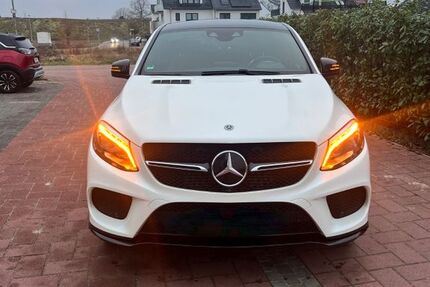 Mercedes-Benz GLE 350 111.335 km 43.700 &euro; Sandhausen 69207