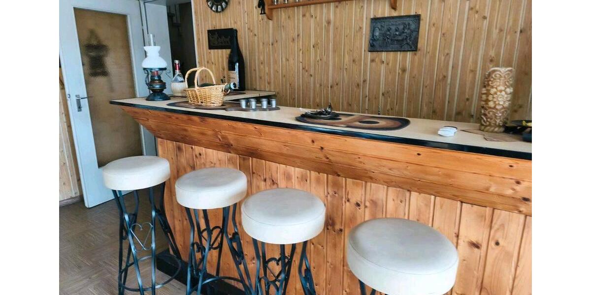 Einfamilienhaus Oedheim - 8 Zimmer, 191 m&sup2;, 450.000&euro; | Angebot:25936209