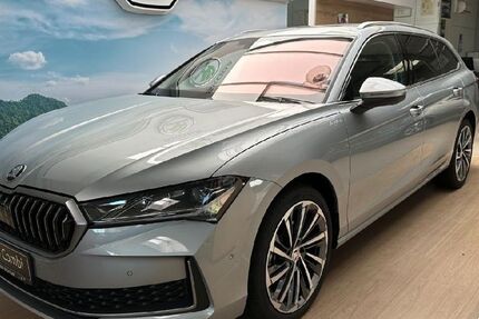 Skoda Superb 13.900 km 46.990 &euro; Bruchsal 76646