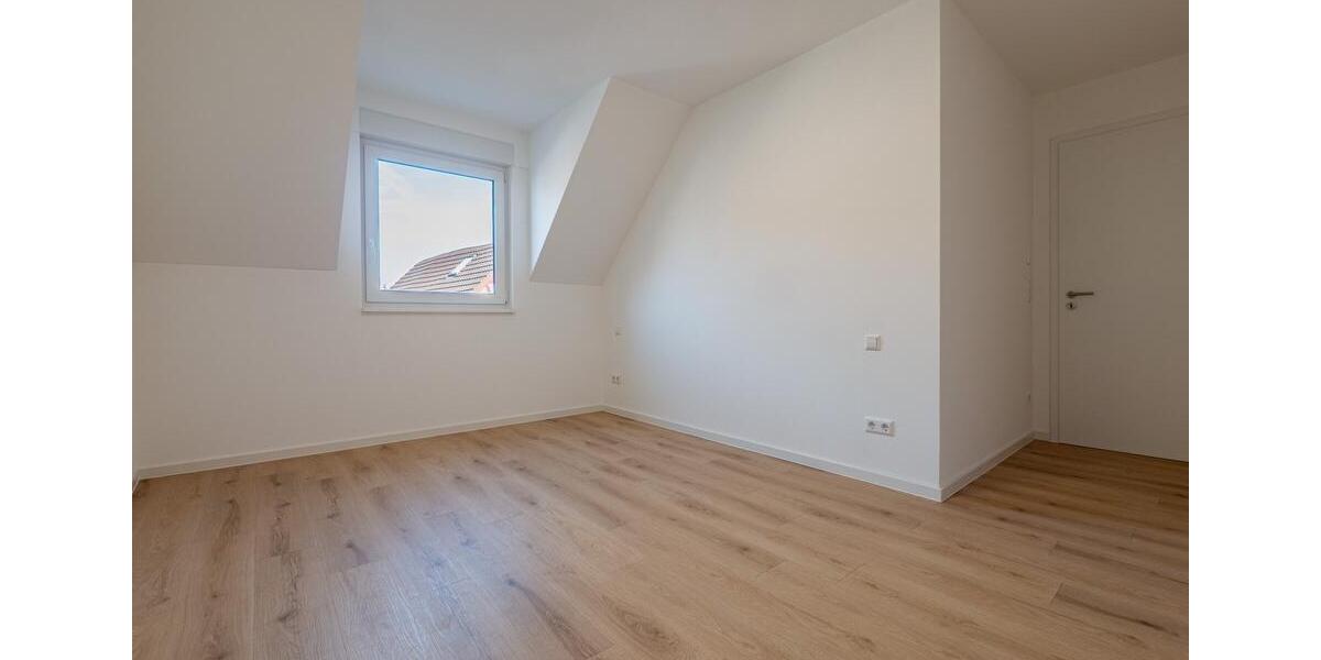 Maisonettenwohnung Güglingen - 3 Zimmer, 74 m&sup2;, 1.300&euro; | Angebot:25561030