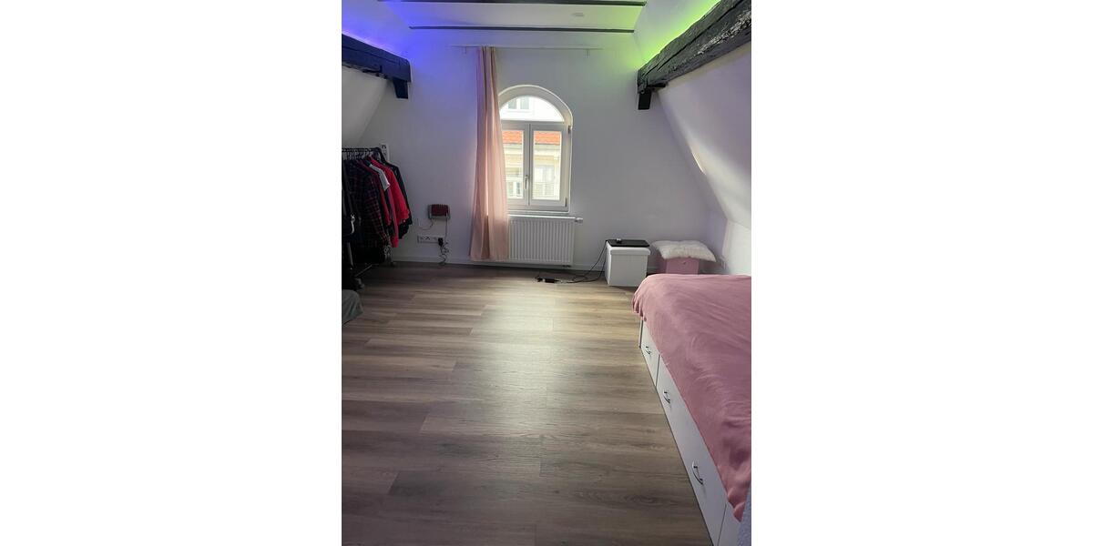 Dachgeschoßwohnung Heilbronn Kernstadt - 1 Zimmer, 30 m&sup2;, 600&euro; | Angebot:25839339