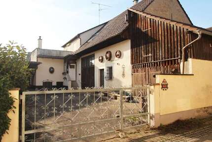 Haus Bretten - 6 Zimmer, 110 m&sup2;, 190.000&euro; | Angebot:25287721