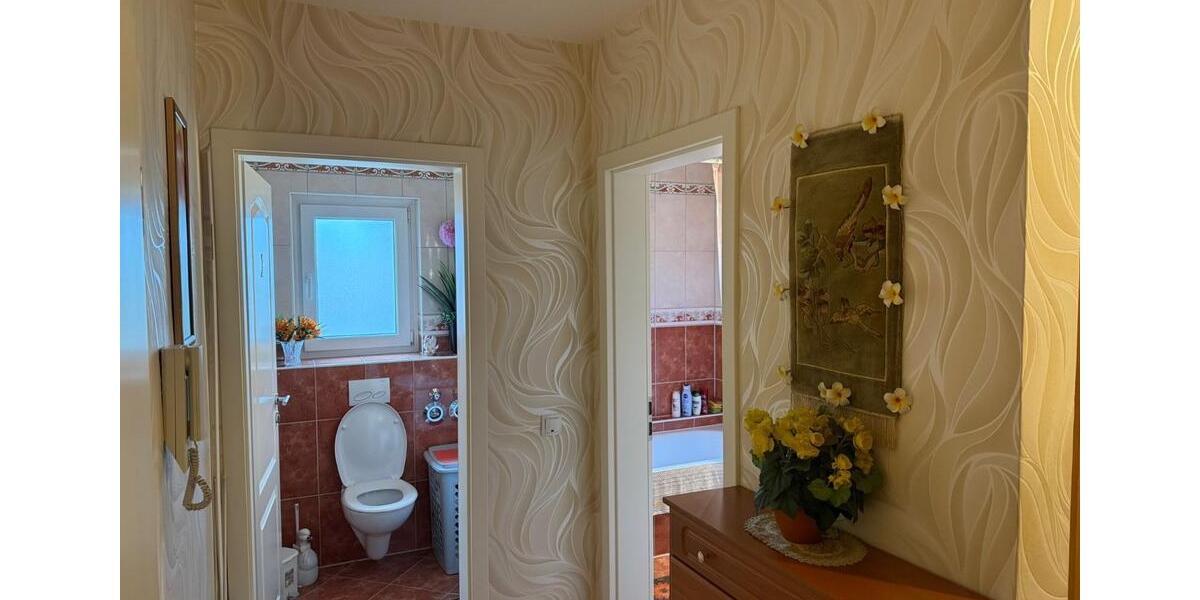 Etagenwohnung Leimen - 3 Zimmer, 80 m&sup2;, 269.000&euro; | Angebot:25656165