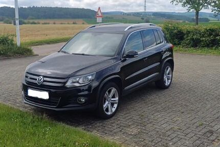 VW Tiguan 161.000 km 14.995 &euro; Helmstadt-Bargen 74921