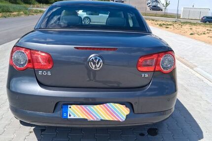 VW Eos 127.000 km 5.200 &euro; Leingarten 74211