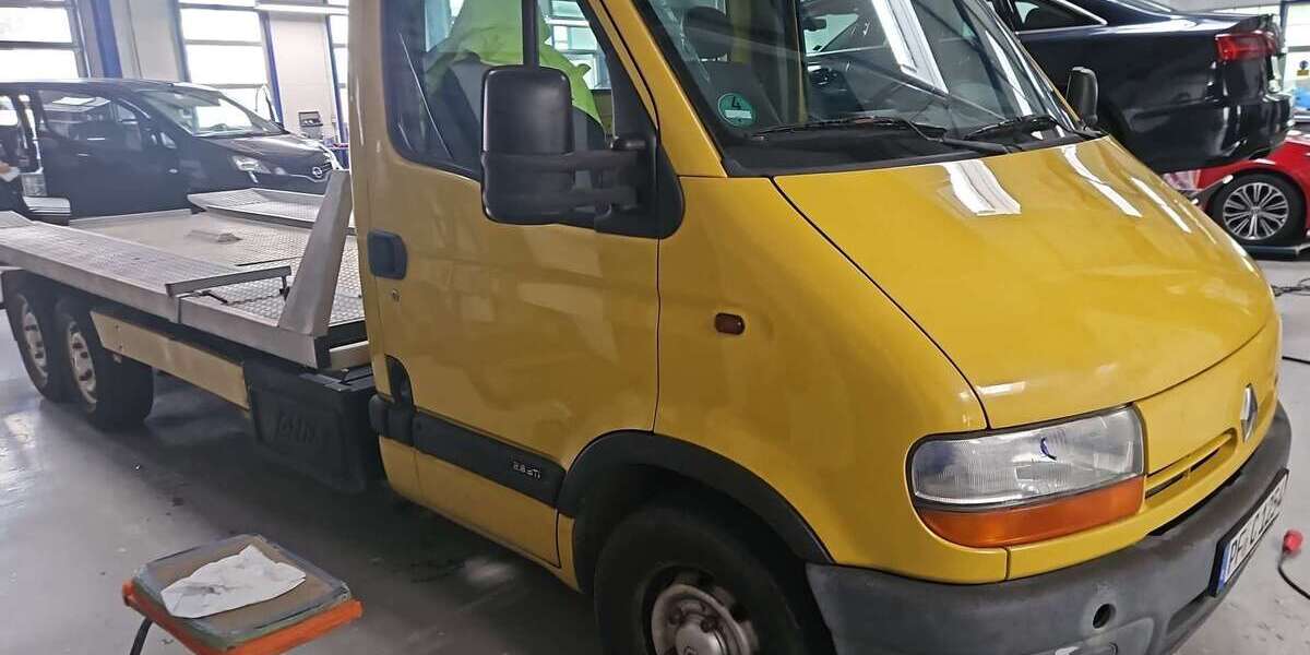 Renault Master 126.521 km 8.500 &euro; Königsbach 75203