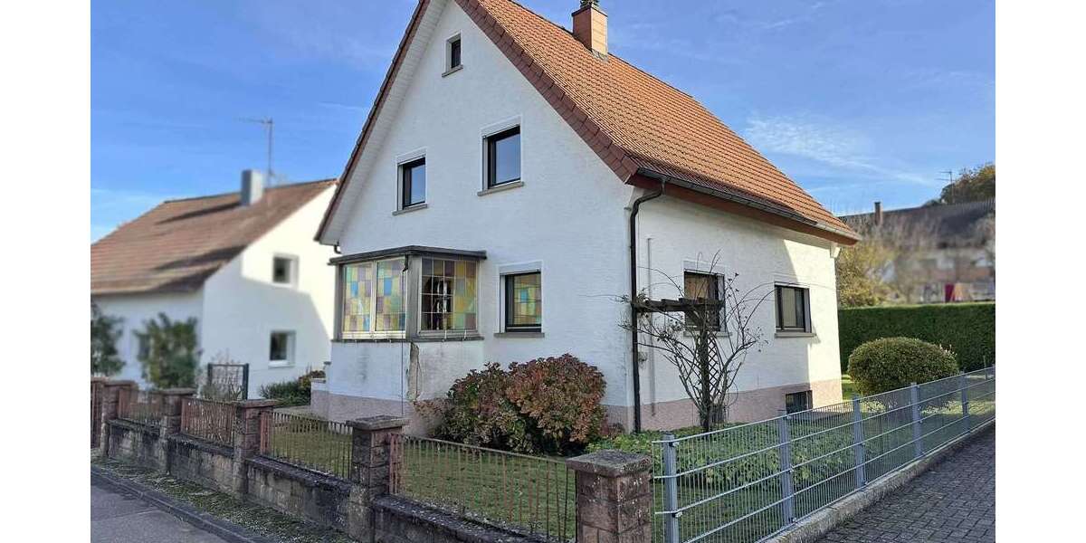 Einfamilienhaus Sinsheim - 5 Zimmer, 125 m&sup2;, 350.000&euro; | Angebot:23595938