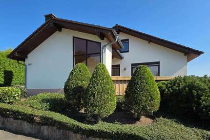 Haus Mühlacker-Lienzingen Lienzingen - 7.5 Zimmer, 272 m&sup2;, 667.000&euro; | Angebot:24277361