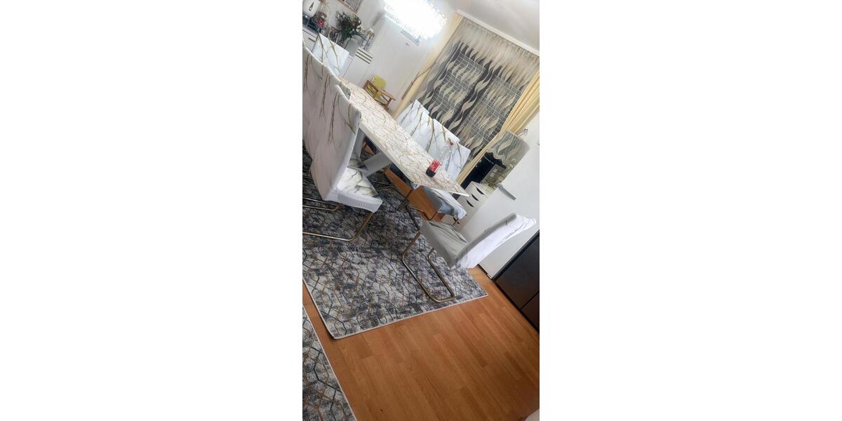 Etagenwohnung Sinsheim - 4 Zimmer, 105 m&sup2;, 1.000&euro; | Angebot:25654080